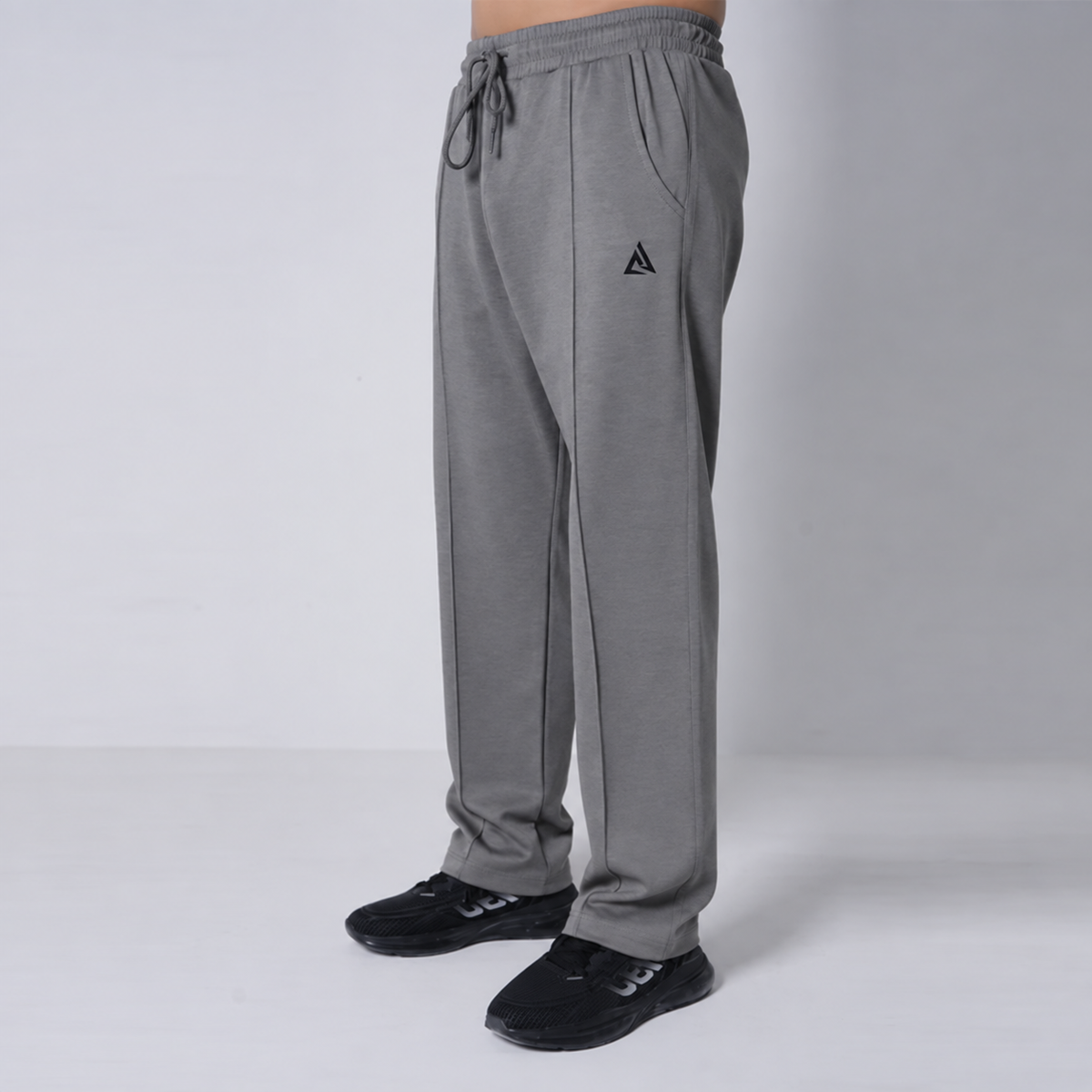 Straight Dot Dark Gray Trouser