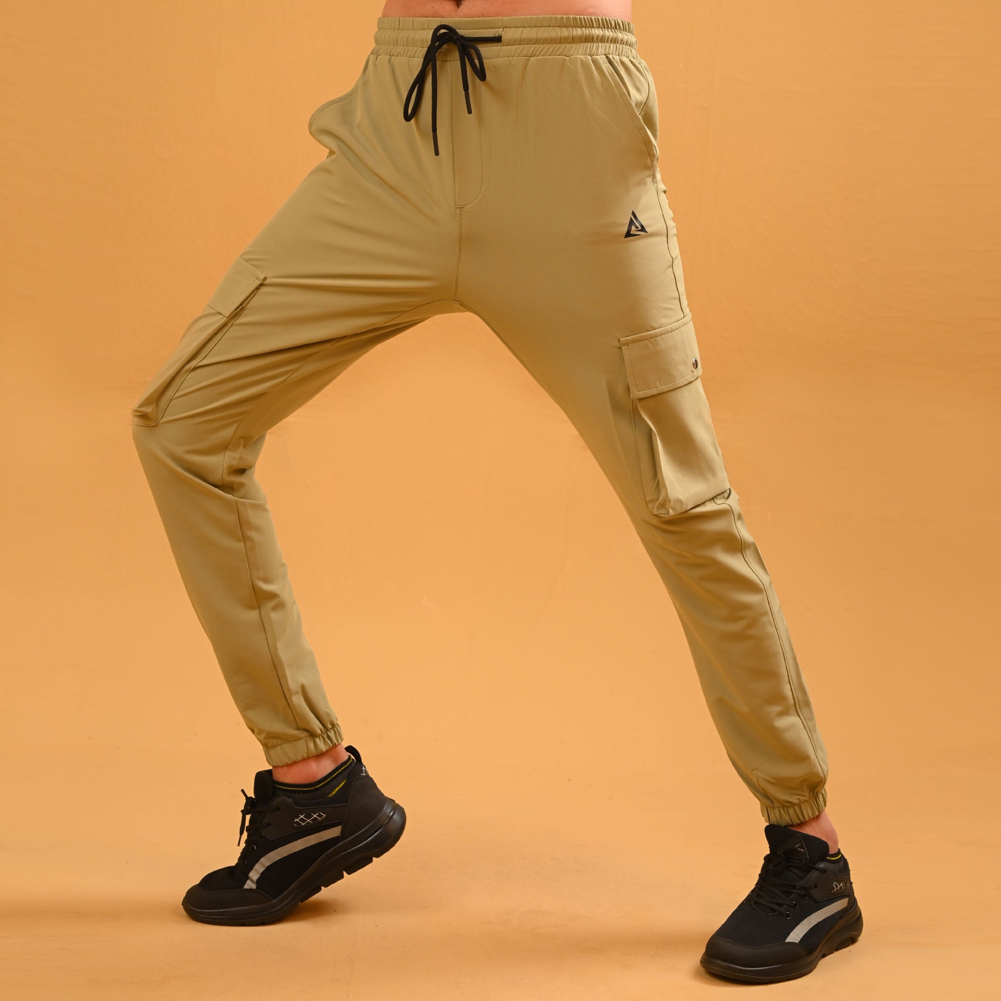 STRETCH WOVEN TERRY CARGO TROUSER