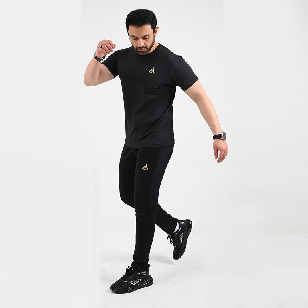 POWERED BLACK TRACKSUIT FOR SUMMER