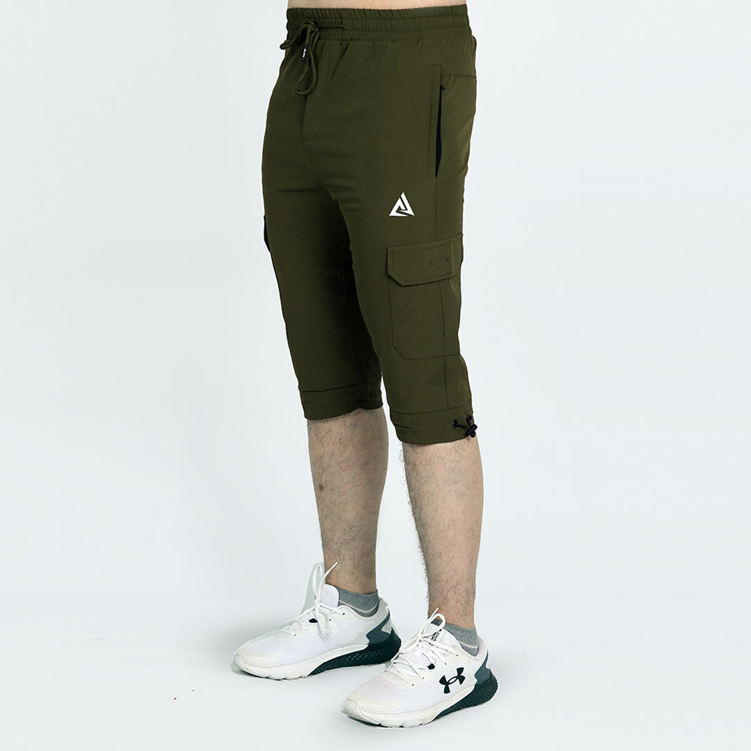 Athletic  3-Quarter Shorts
