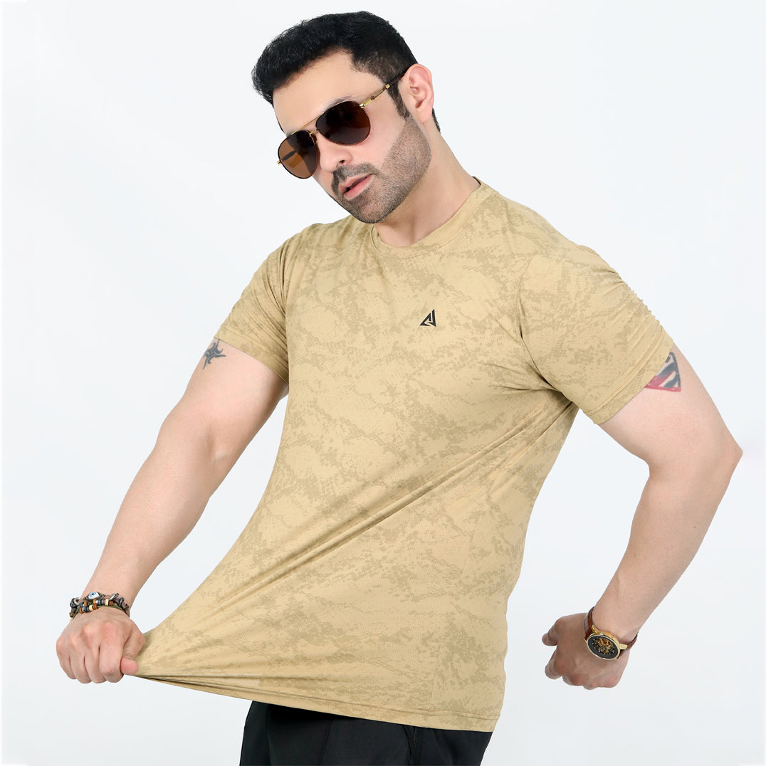 MUSTARD FOURNOD PRINT DRI-FIT  T-SHIRT