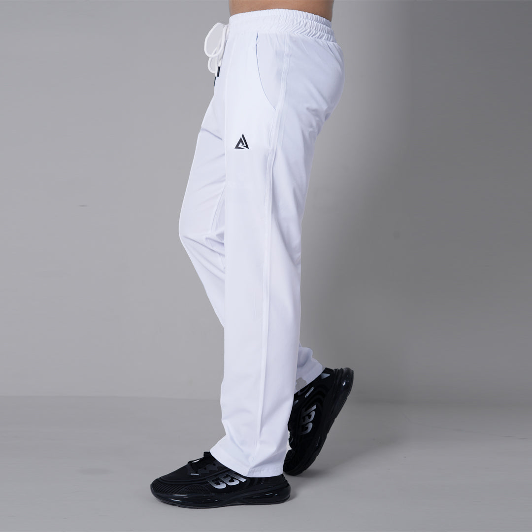 CLOUD FLEX WHITE - BAGGY TROUSER