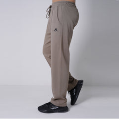 Straight Dot Brown Trouser
