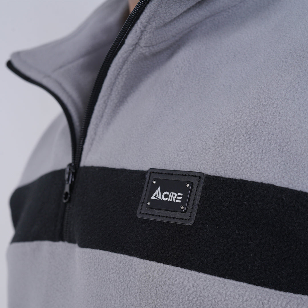 Atelier Mock Neck