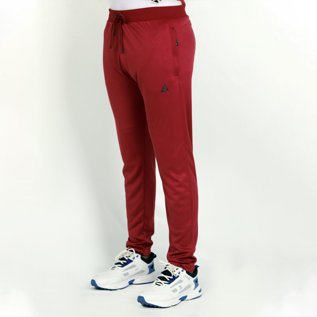 STAY STRONG TROUSER IN MAROON