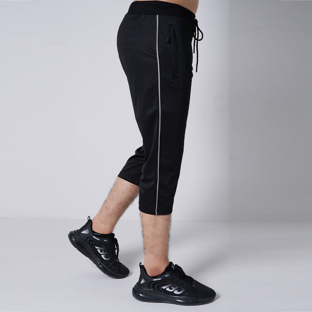 COMFY STRETCHY 3-Quarter Short ACTIVE/GYM BOTTOMS WITH Gray LINE