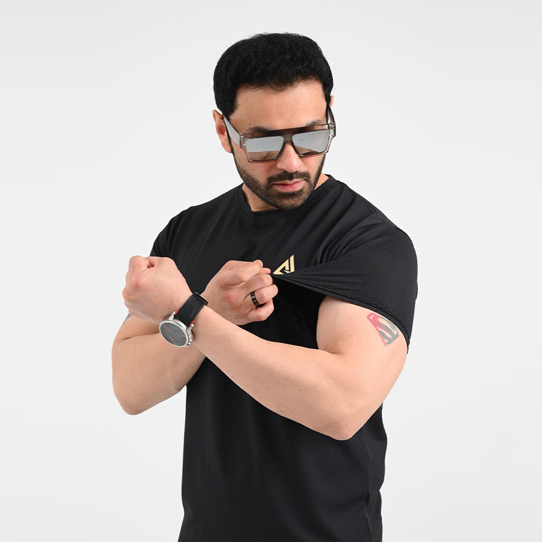 Boundless Black Tops DRI-FIT T-Shirt