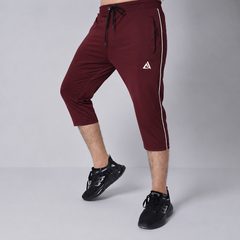 Comfort Fit Maroon 3 Quarter Short