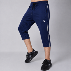 Active Motion Navy 3 Quarter Short