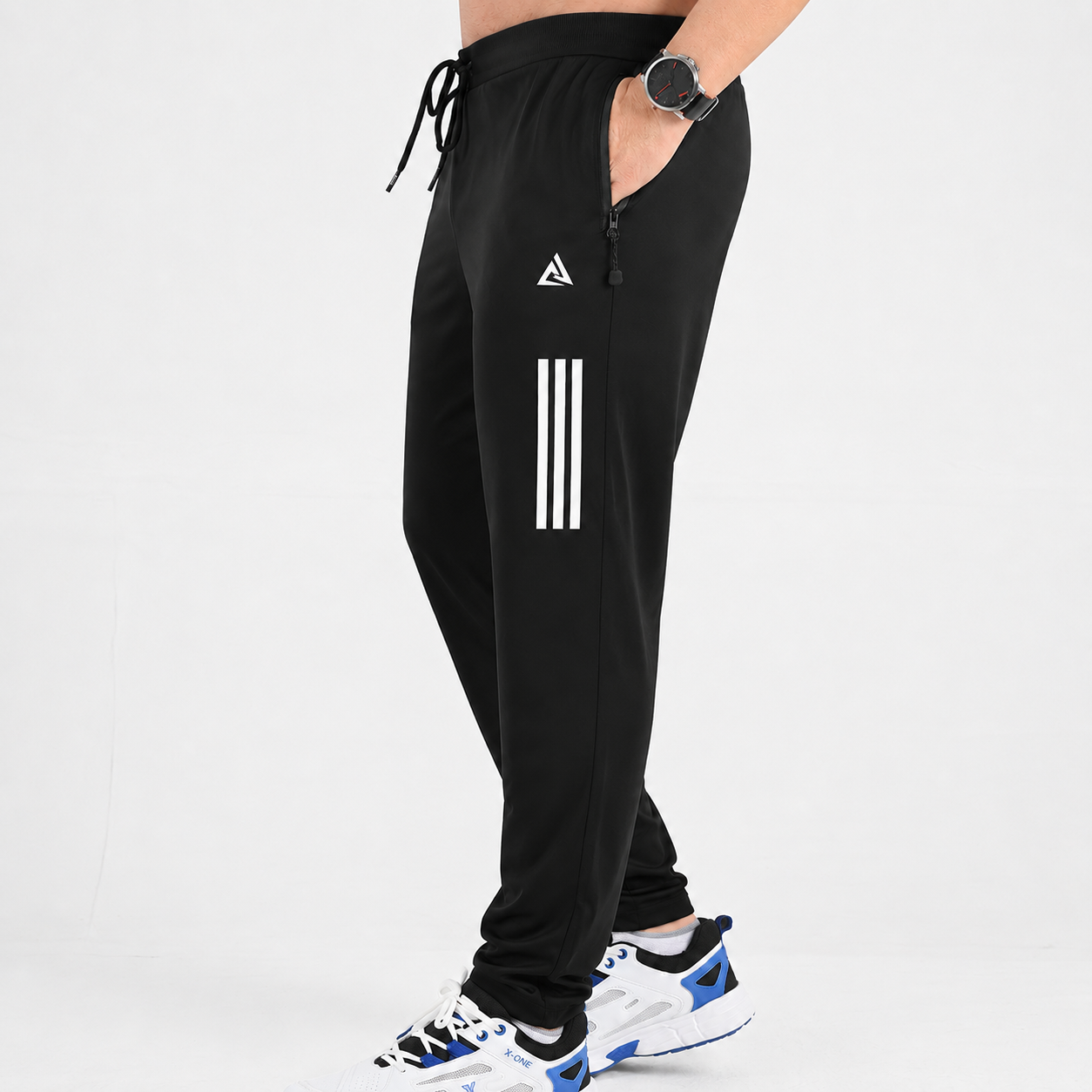 BLACK STRACHY COMFY TROUSER