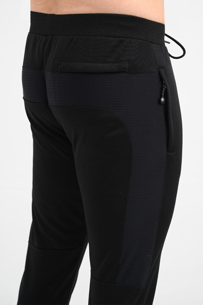 BLACK - CASUAL JOGGERS Gold